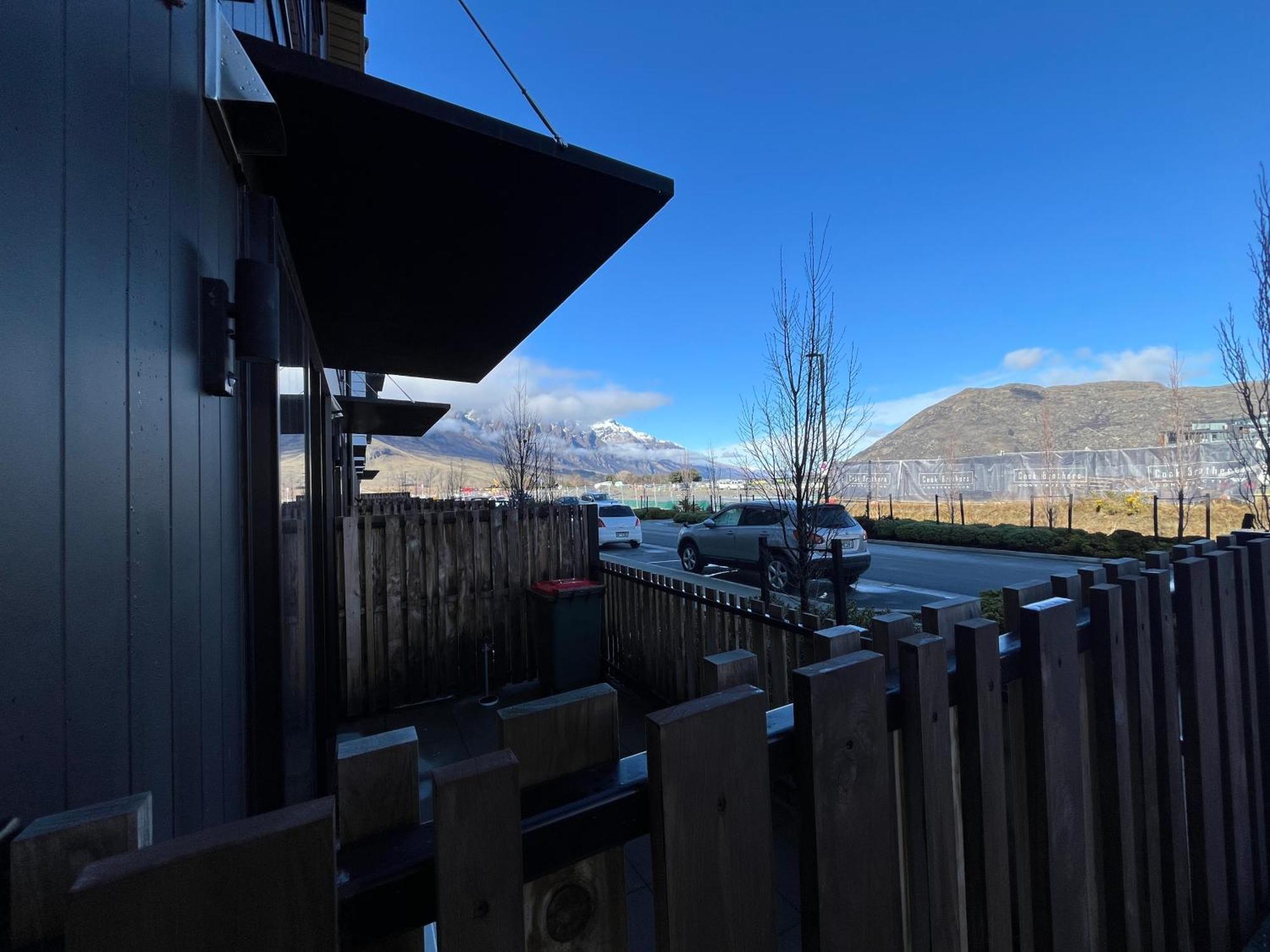 Queenstown Studio - 5Mins To Airport - Aircond - Free Wifi - Walk To Centre Esterno foto